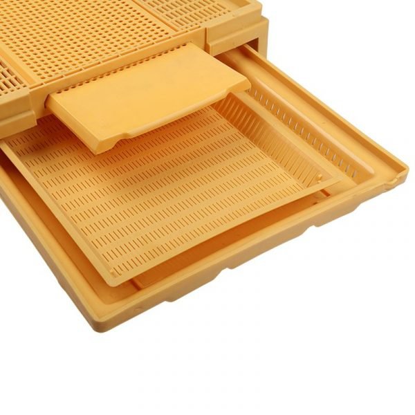 Plastic-Beehive-Bottom-Board-3